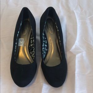 Dexflex comfort shoes for women brand new.